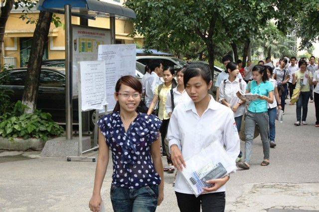 Tuyển sinh 2012: những thay đổi chờ quyết định